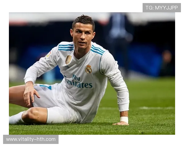 球场巨星外号揭秘:梅西小跳蚤C罗机动战士以及更多传奇外号背后的故事